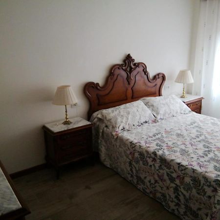 Piso En Centro Urbano De Puentedeume Con Terraza Appartement Buitenkant foto