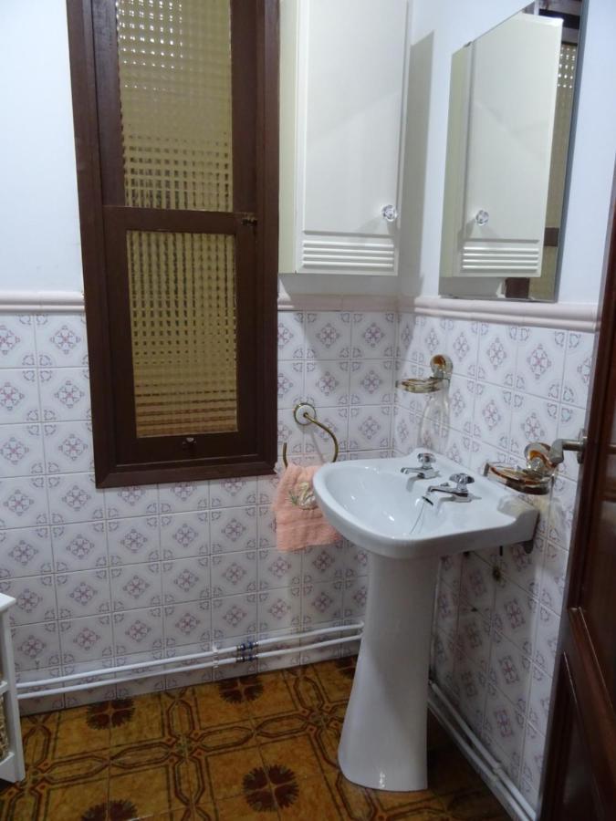 Piso En Centro Urbano De Puentedeume Con Terraza Appartement Buitenkant foto