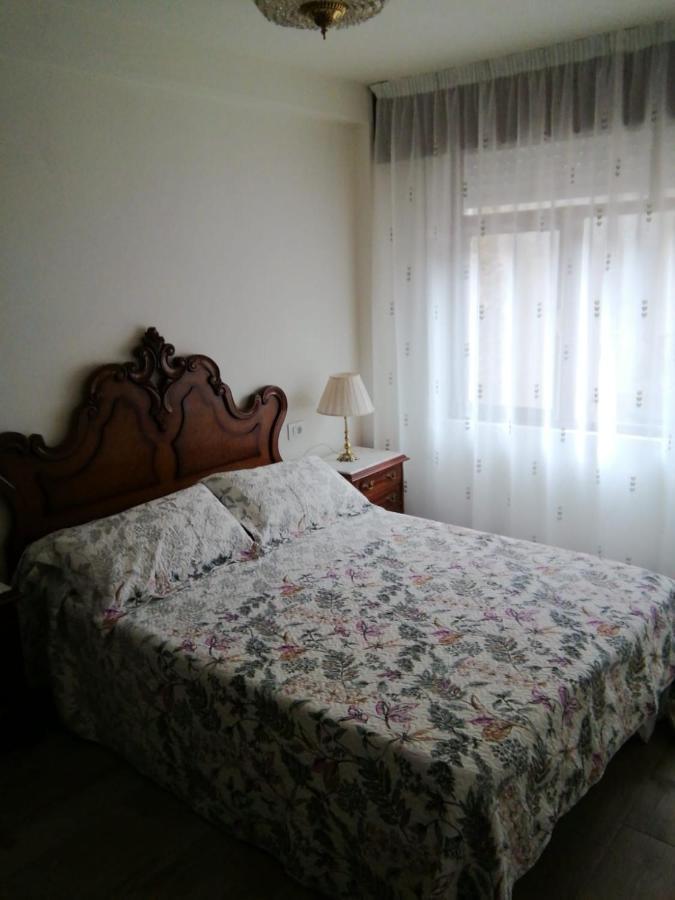 Piso En Centro Urbano De Puentedeume Con Terraza Appartement Buitenkant foto